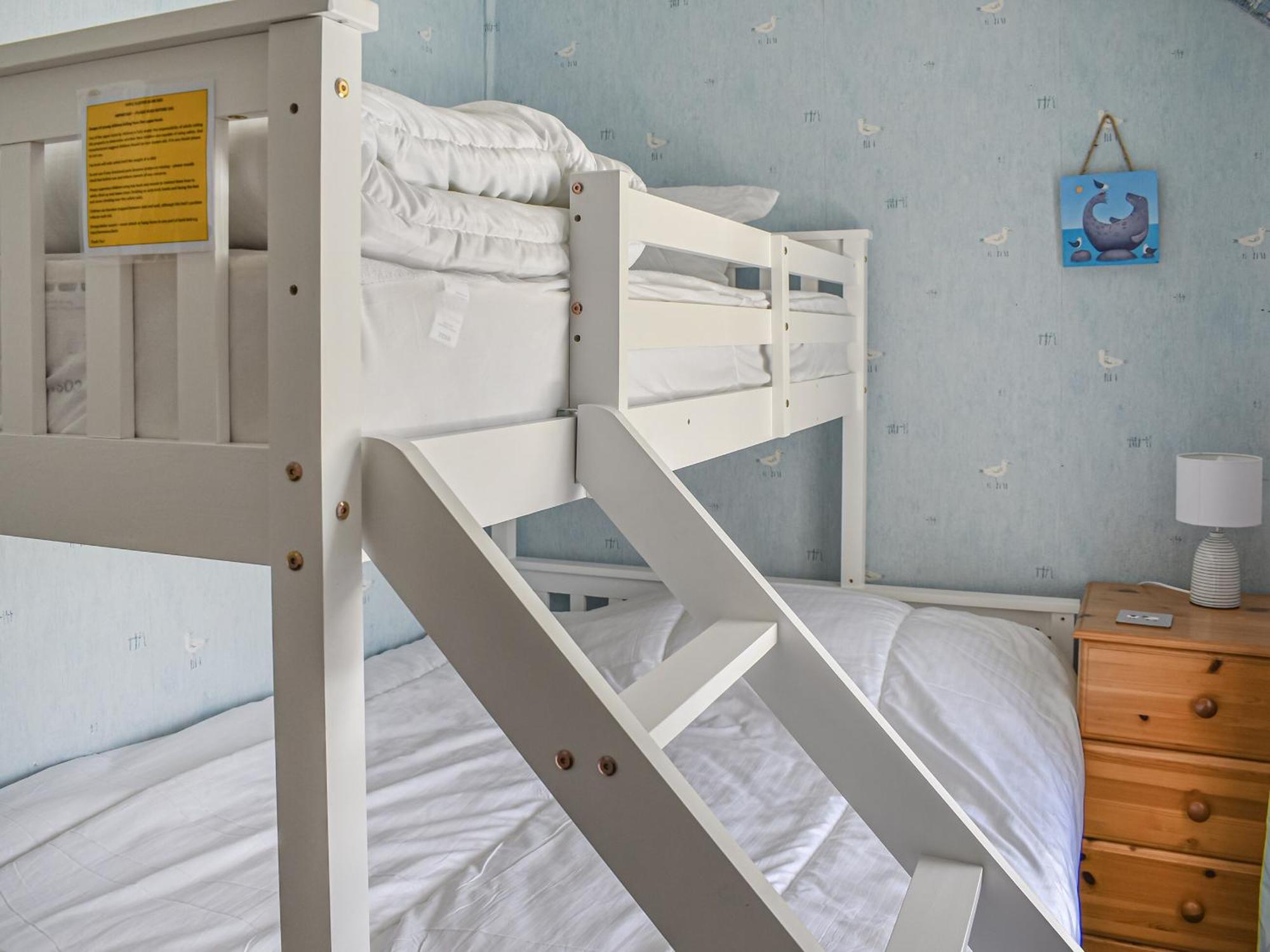 Sanctuary Cottage Абердарон Экстерьер фото